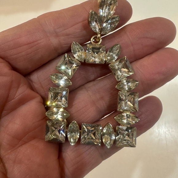 Vintage Style Art Deco Rhinestone Statement Dangle Earrings - Gold Tone - Picture 7 of 8